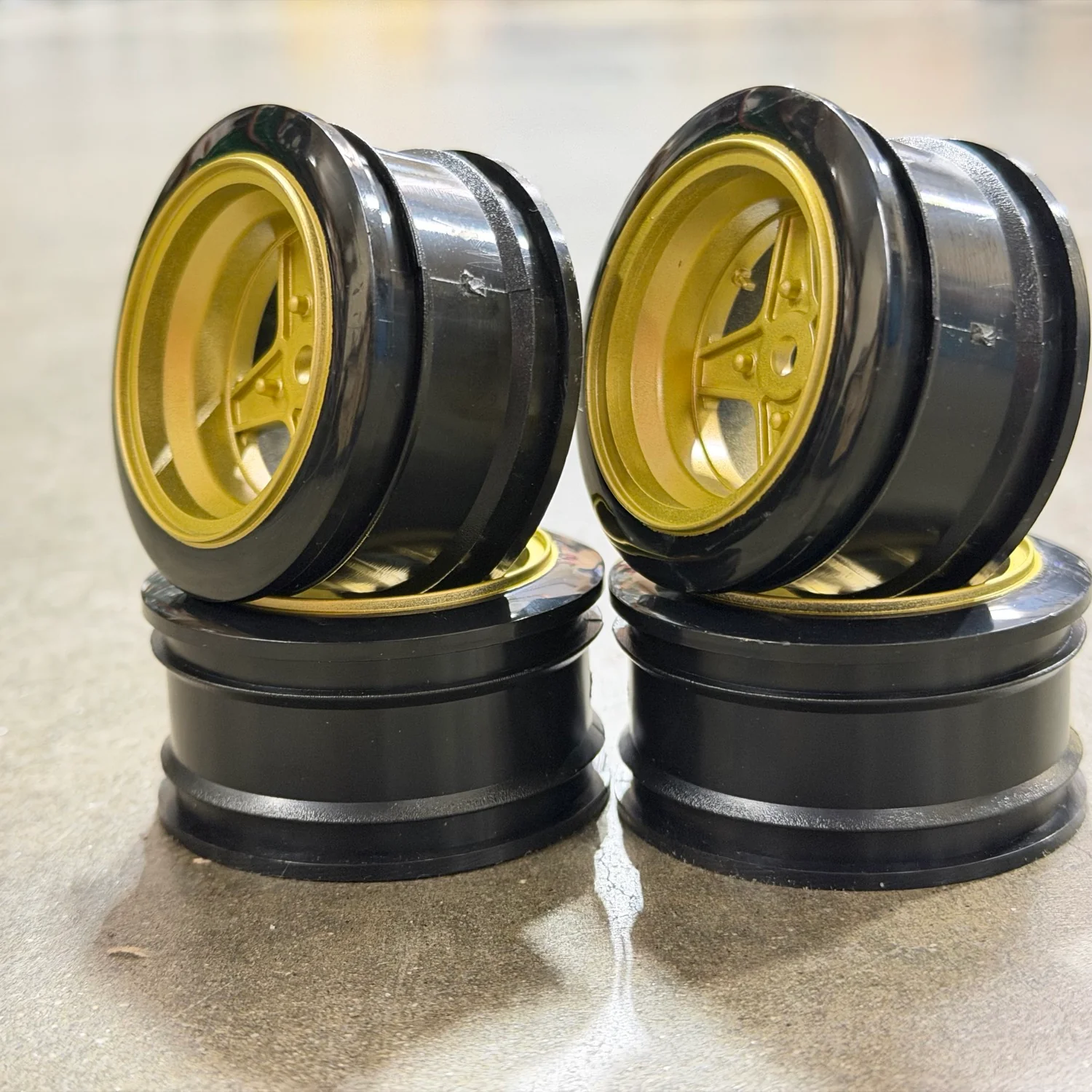 1-10 TAKECHI PROJECT RACING HART 4 SPOKE RIMS (GOLD) +6 (4 PACK) (INCH DOWN) [K FORCE] KF-5814 - Image 2