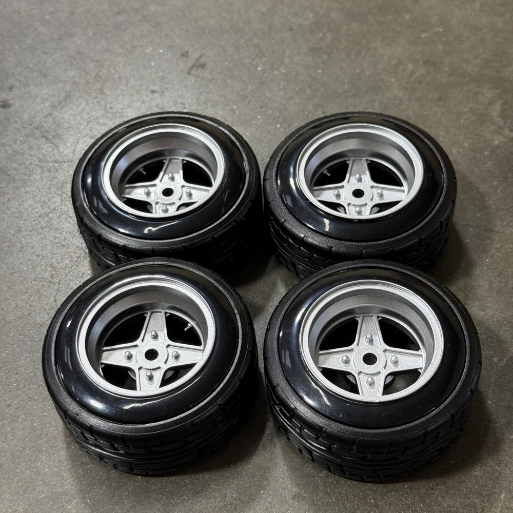 1-10 TAKECHI PROJECT RACING HART 4 SPOKE RIMS +6 (SILVER) + ADVAN TIRES [K FORCE] KF-5827T - Image 2