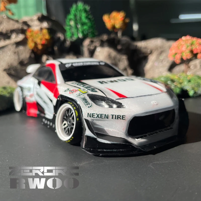 1-24 GR86 WIDEBODY LEXAN SHELL BODY SET [ZERO RC] RW-B-1 - Image 4