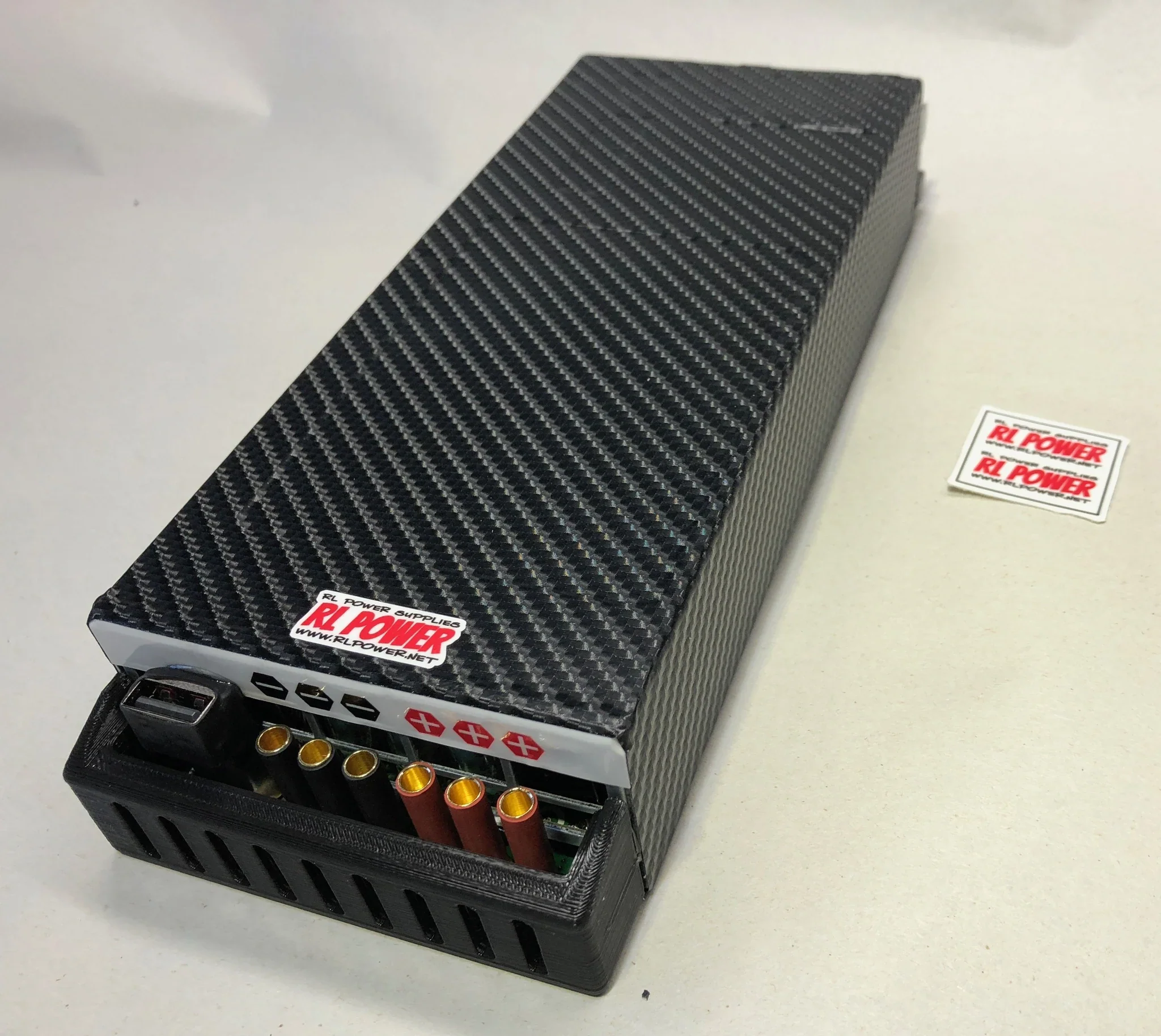 12v 1025watt - 85 Amp RC Power Supply with a USB port [RL Power]