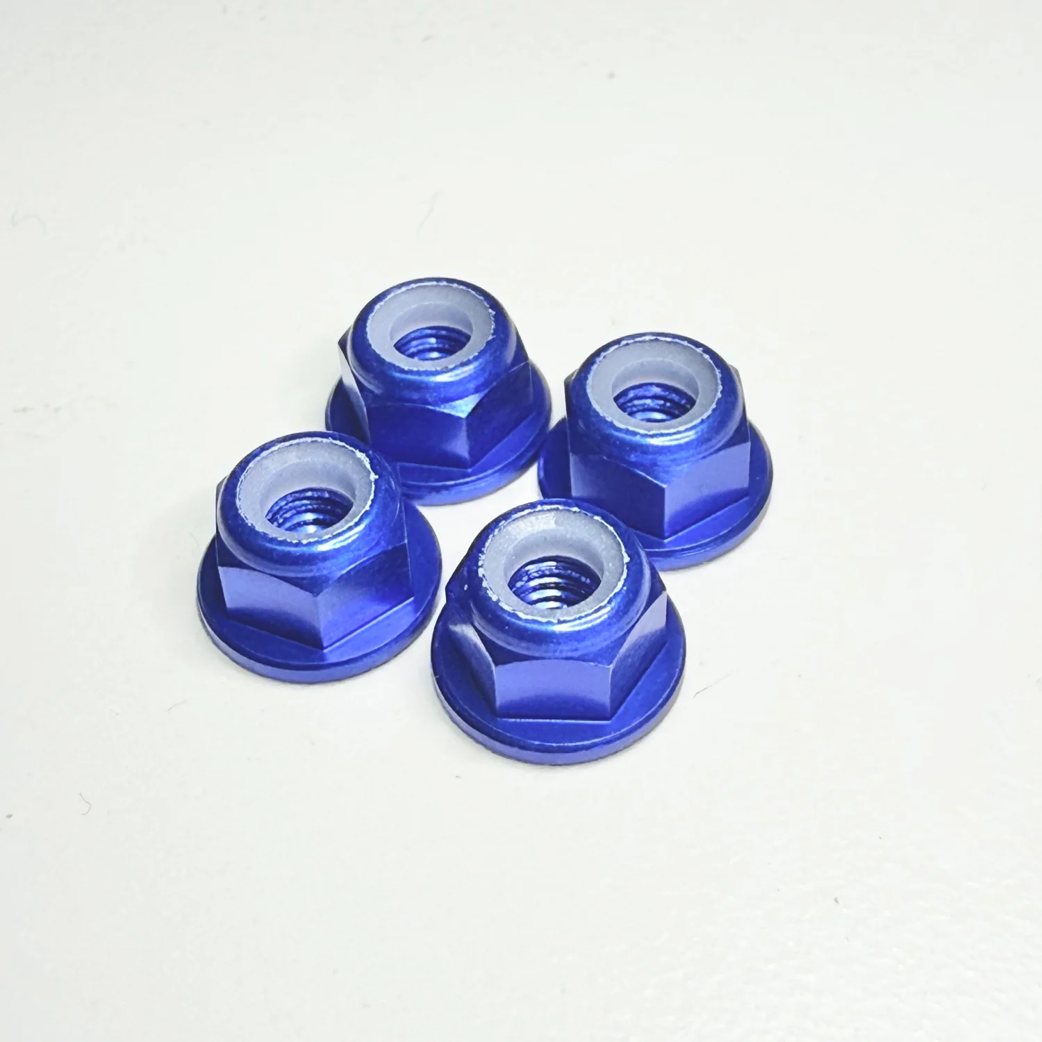 4MM BLUE WHEEL NUTS LUG NUT NYLON INSERT (NYLOCK) [SCALE REFLEX] 815133