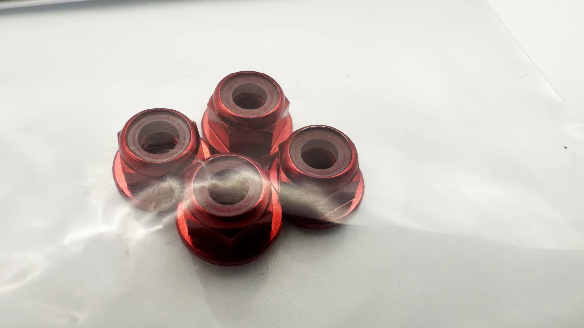 4MM RED WHEEL NUTS LUG NUT NYLON INSERT (NYLOCK) [SCALE REFLEX] 815120 - Image 3