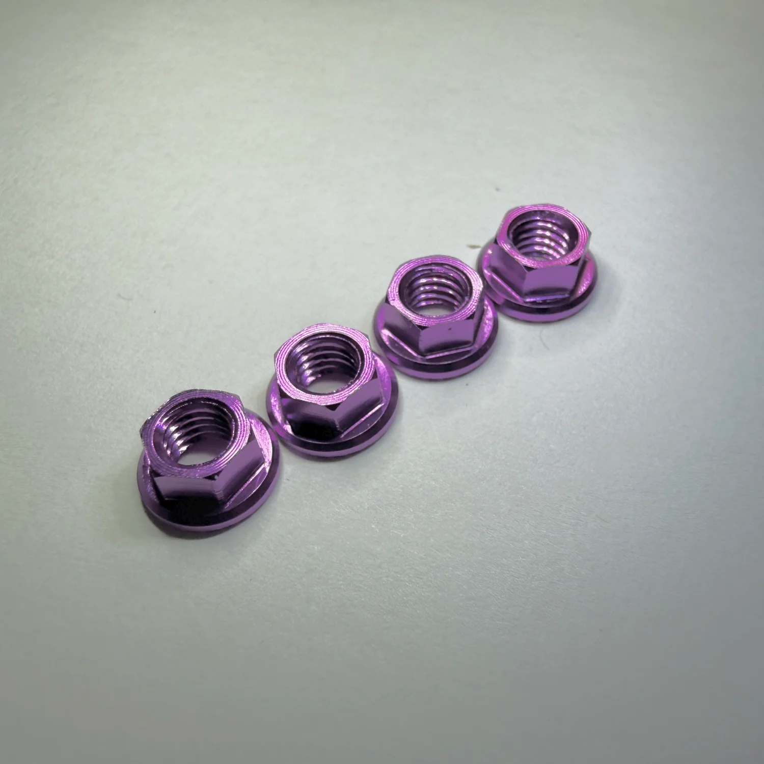 5.5mm Serrated Lightweight Aluminum WHEEL NUTS Lug Nut - Black Red Purple [SCALE REFLEX] - Image 5