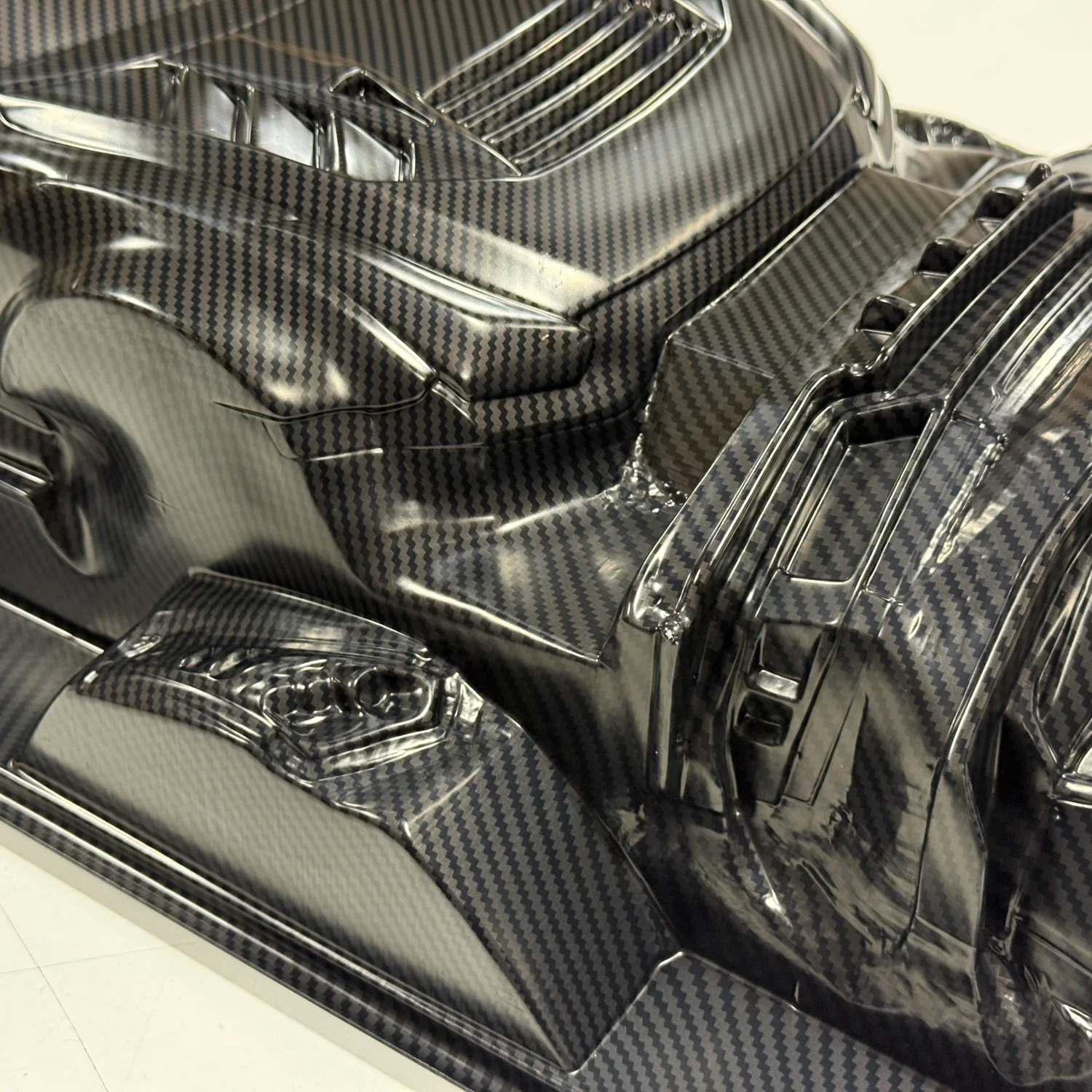 (CARBON VERSION Limited Edition) NISSAN Skyline GT-R R35 BLS N-Sports 1-10 (205mm-207mm) Body Set [Pandora] PAB-3207CV - Image 3