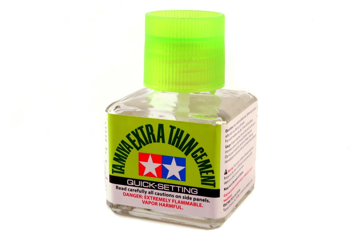Extra-Thin Cement 40Ml (Quick-Setting) [Tamiya] 87182