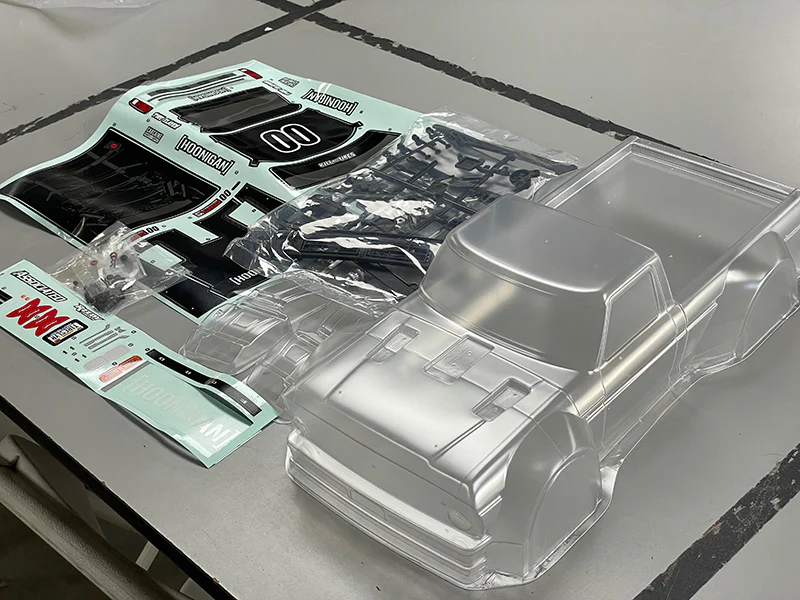 Ford F-150 '77 HOONIGAN Hoonitruck 1-10 Clear Body Set (200mm) [Associated] 31891 - Image 2