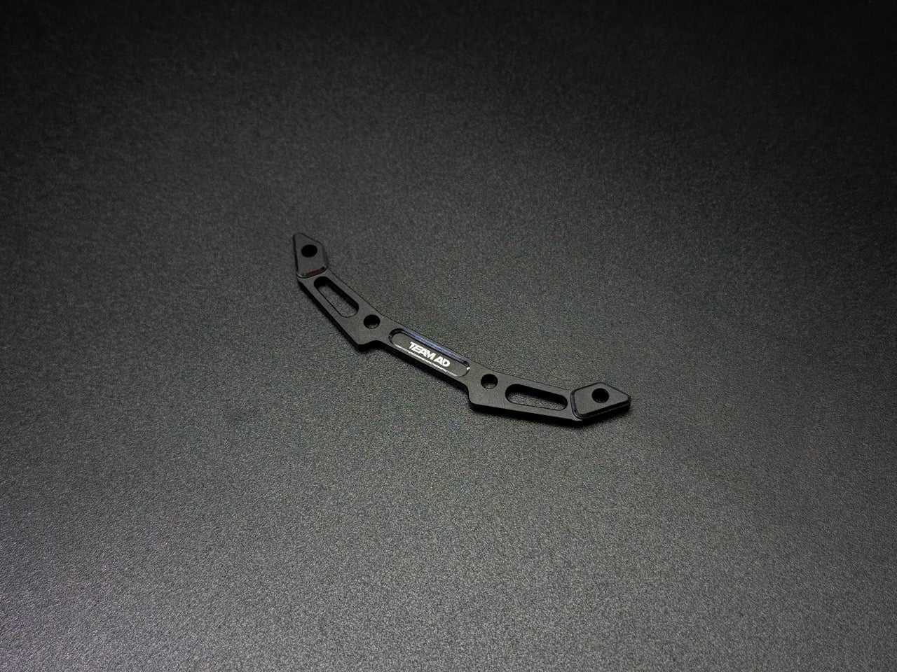 FRONT ALUMINUM BODY POST MOUNT BRACE - BLACK RED PURPLE [Team AD] AD-9041R AD-9041B AD-9041P - Image 2
