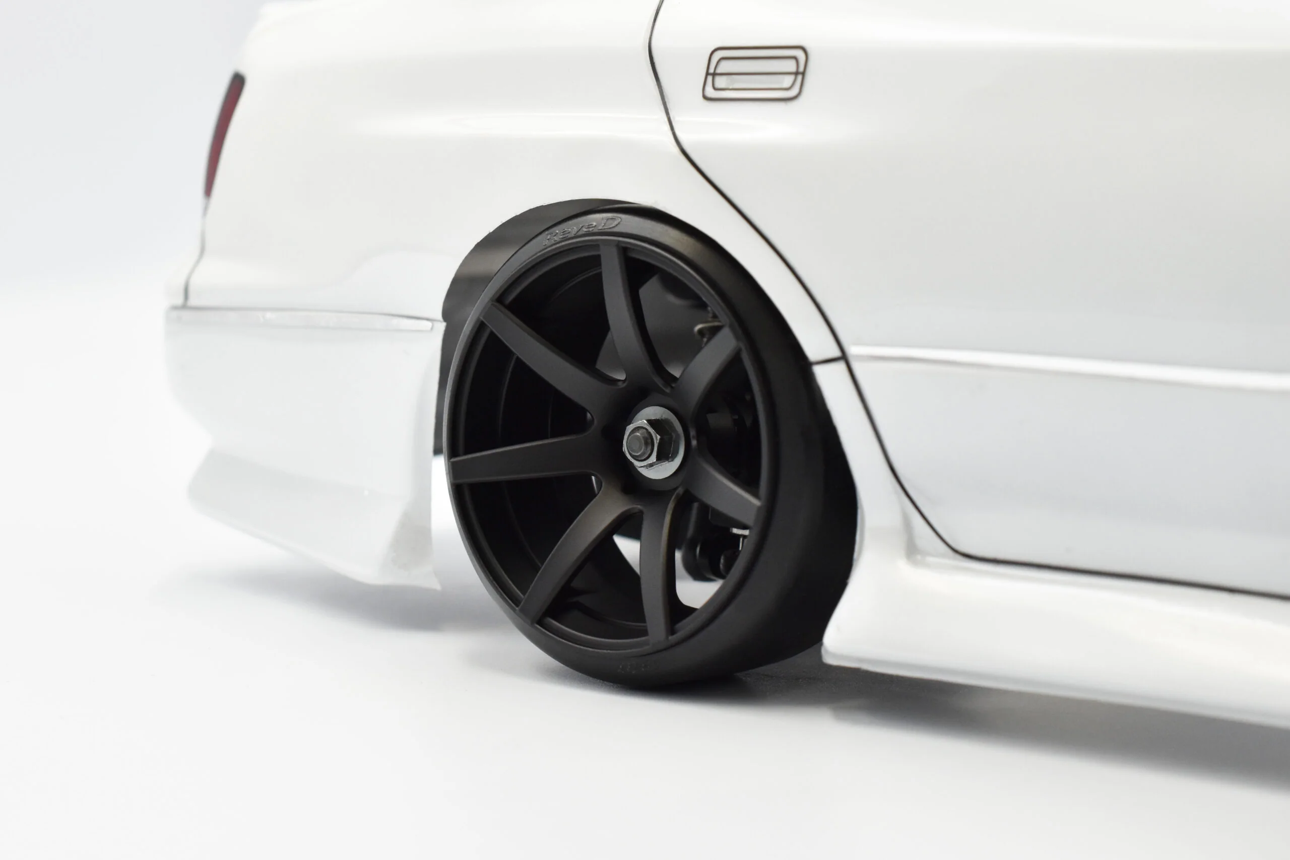JD7 7 SPOKE DEEP CONCAVE Drift Rims Wheel (WHITE OR BLACK) 6mm - 8mm OFFSET (HIGH TRACTION) RIMS [Reve D] RW-JD7MK6 RW-JD7MK8 RW-JD7MW6 RW-JD7MW8 REVE-D - Image 4