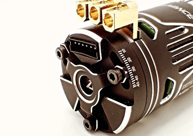 MerV-ERA 380 Brushless Motor for 1-10 RC CAR - 13.5T 10.5T - Black Red Purple [Acuvance] - Image 8