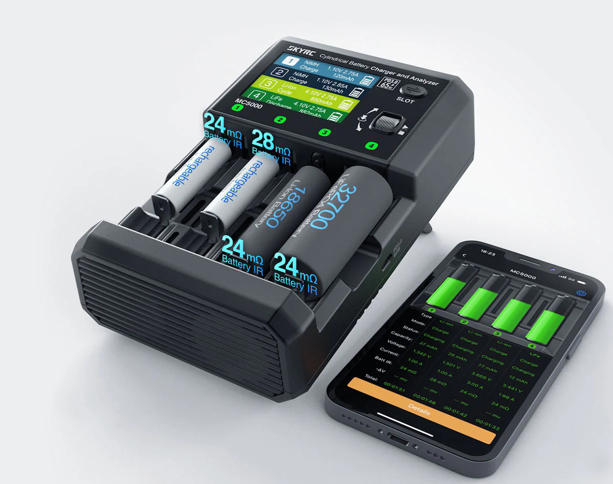 MC5000 Maxbuster Battery Charger & Analyzer (AA/AAA/18650) [SKY RC] SKY-100214-02
