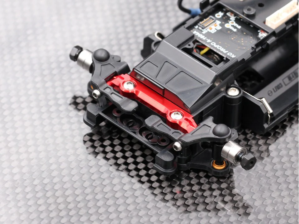 MINI-Z MR-04 FRONT UPPER ARM MOUNT, WIDE (BLACK, RED, BLUE) 1 DEGREE CAMBER [RADTEC] PC-20006B PC-20006R PC-20006K - Image 3