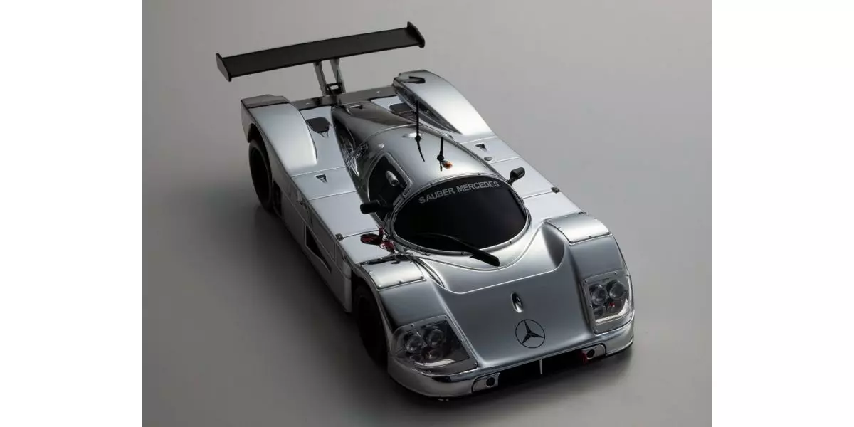 MINI-Z Racer MR-04 RWD Sauber-Mercedes Gruppe-C-Rennsportwagen C9, Nr.61, LM1988 CHROME Readyset RTR (Ready to Run) [KYOSHO] 32362CRG - Image 4