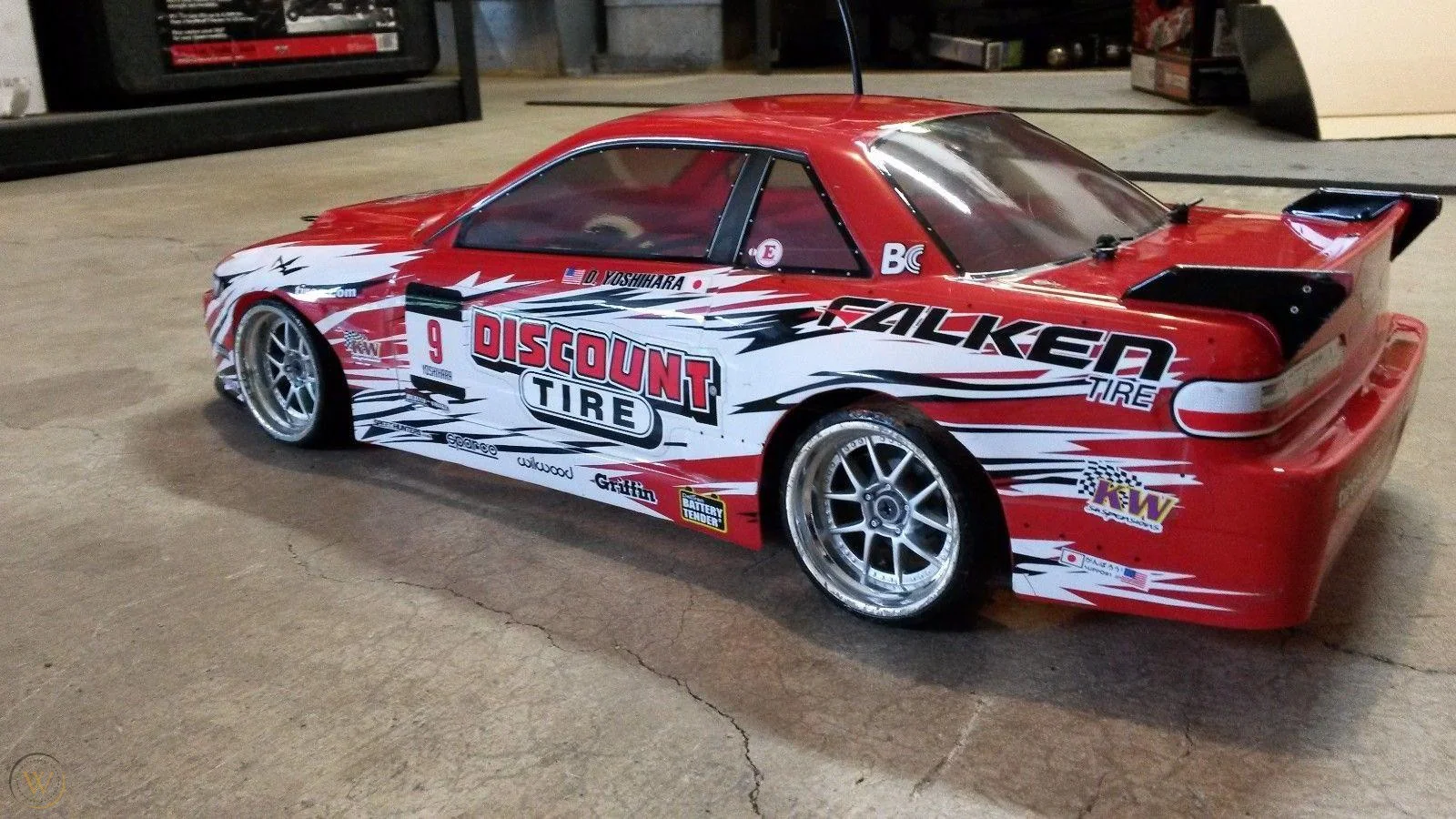 Nissan 240SX S13 Silvia Coupe Rocket Bunny Widebody w/ Dai Yoshihara Discount Tire Livery 1-10 (200mm) Body Set - [HPI] 109385 - Image 6