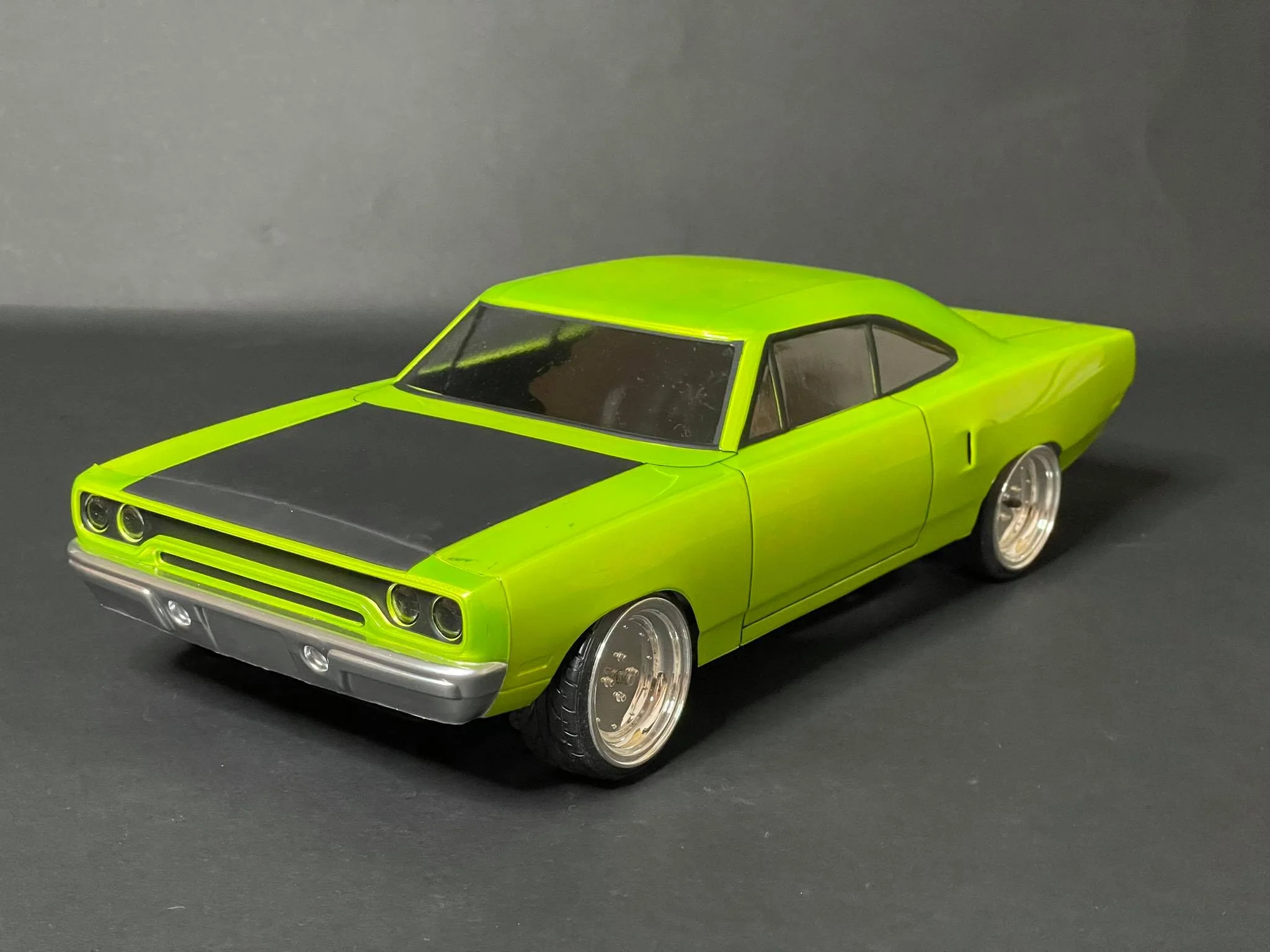 Plymouth Roadrunner Classic Muscle Car 1-10 Body Set [APlastics] PLYM-ROAD - Image 3