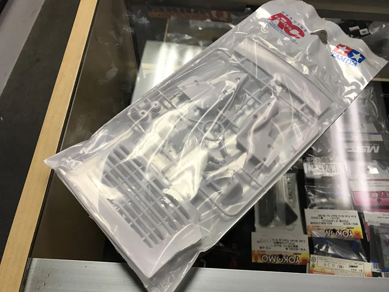 Porsche Turbo Wing &amp; Mirror Kit - Plastic Tree RWB GT2 911 Spoiler 1-10 [Tamiya] 84399 - Image 5