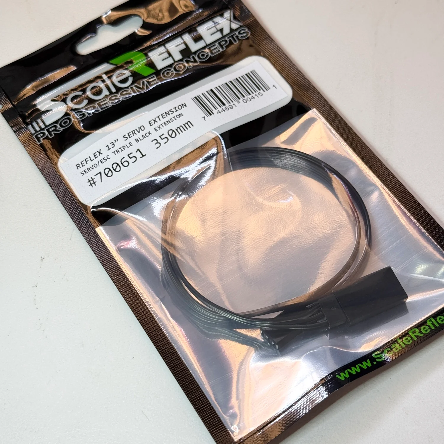 Reflex TRIPLE BLACK SERVO ESC EXTENSION CABLE (120mm - 150mm - 180mm - 250mm) - Servo ESC Wire [Scale Reflex] 700645 700650 700665 700675 - Image 6