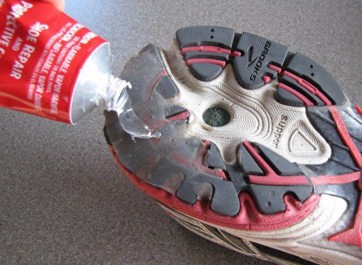 Shoe Goo 1.0oz Flexible Clear Glue Tube (Perfect for Lexan/Plastics) [Shoe Goo] ETC8001 - Image 2