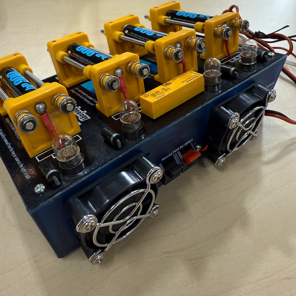 SP MINI DISCHARGER AA/AAA (4-Port) NiMH/NiCad  (w/ Fans) (12VDC) [Eagle] EA-1799 - Image 3