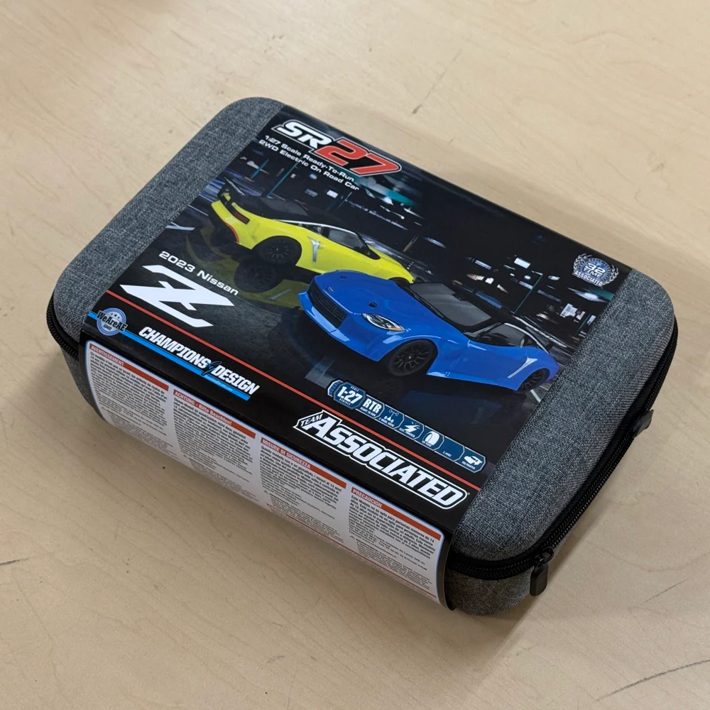 SR27 1/27 RWD On-Road Touring Car RTR Ready To Run 2023 NISSAN Z (YELLOW / BLUE) Combo (w/ Battery + Charger) [Associated] ASC20189C ASC20192C