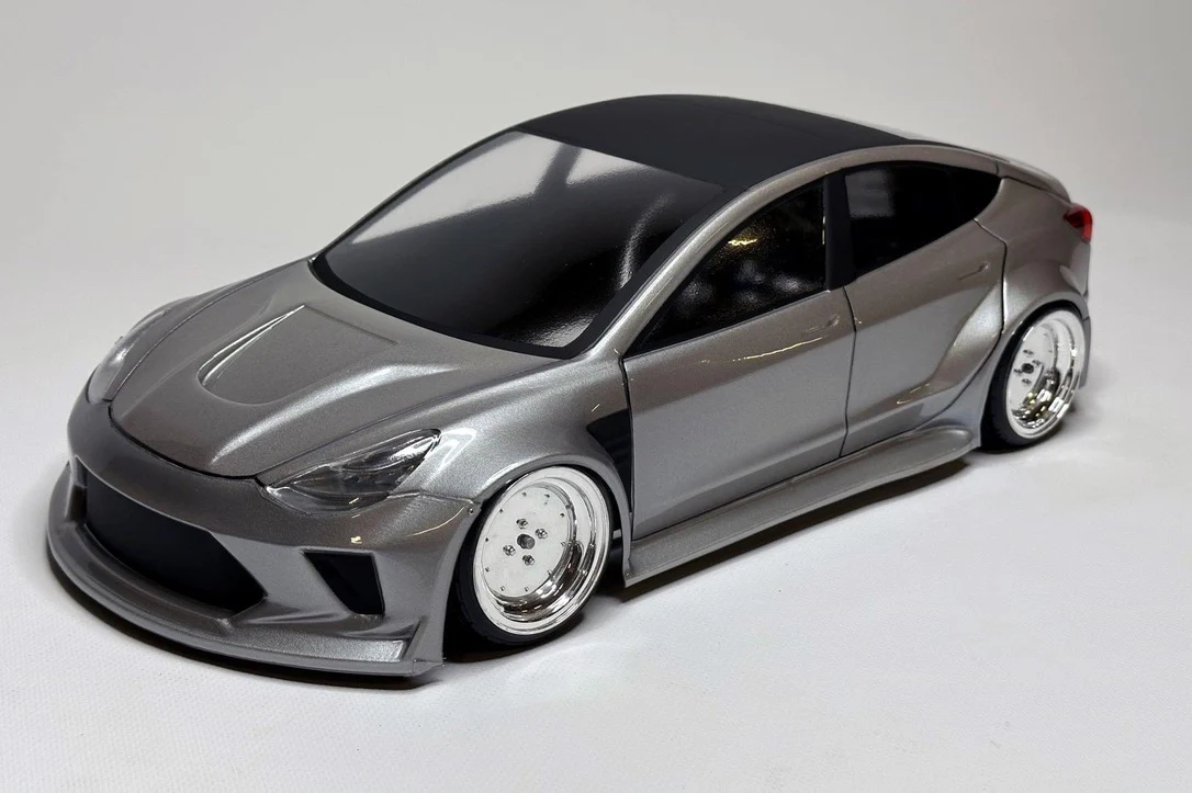 TESLA MODEL 3 1-10 BODY SET [APlastics] TESLA - Image 2