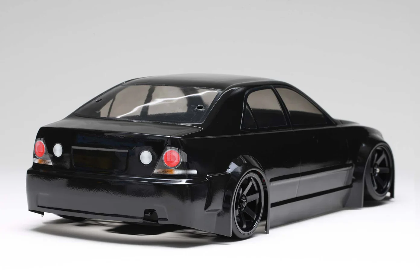 Toyota Altezza / Lexus IS300 1-10 Body Set [Yokomo] SD-IS220BB - Image 3