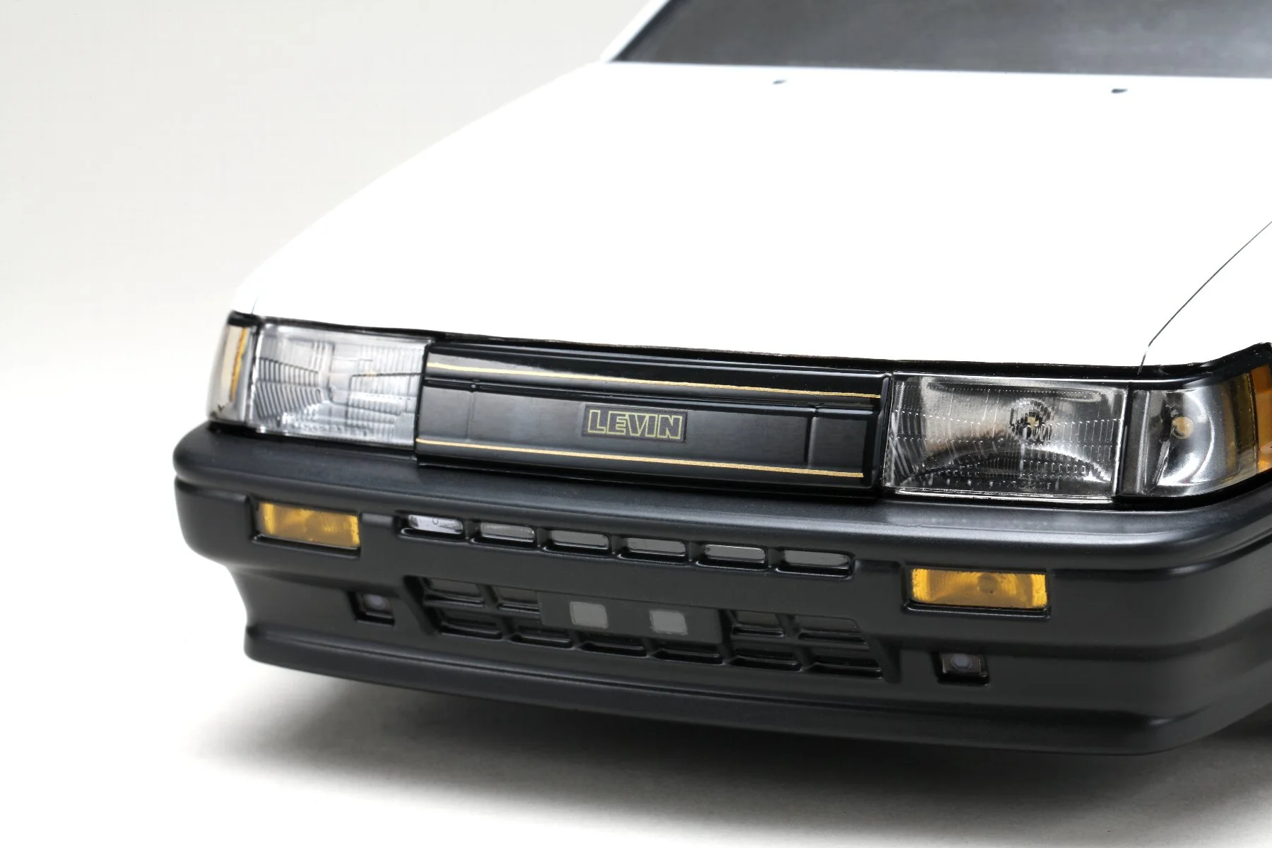 PREORDER: TOYOTA Corolla Levin (AE86) 2-Door Body Set 1-10 Clear Lexan [Yokomo] SD-AE86L2B - Image 8