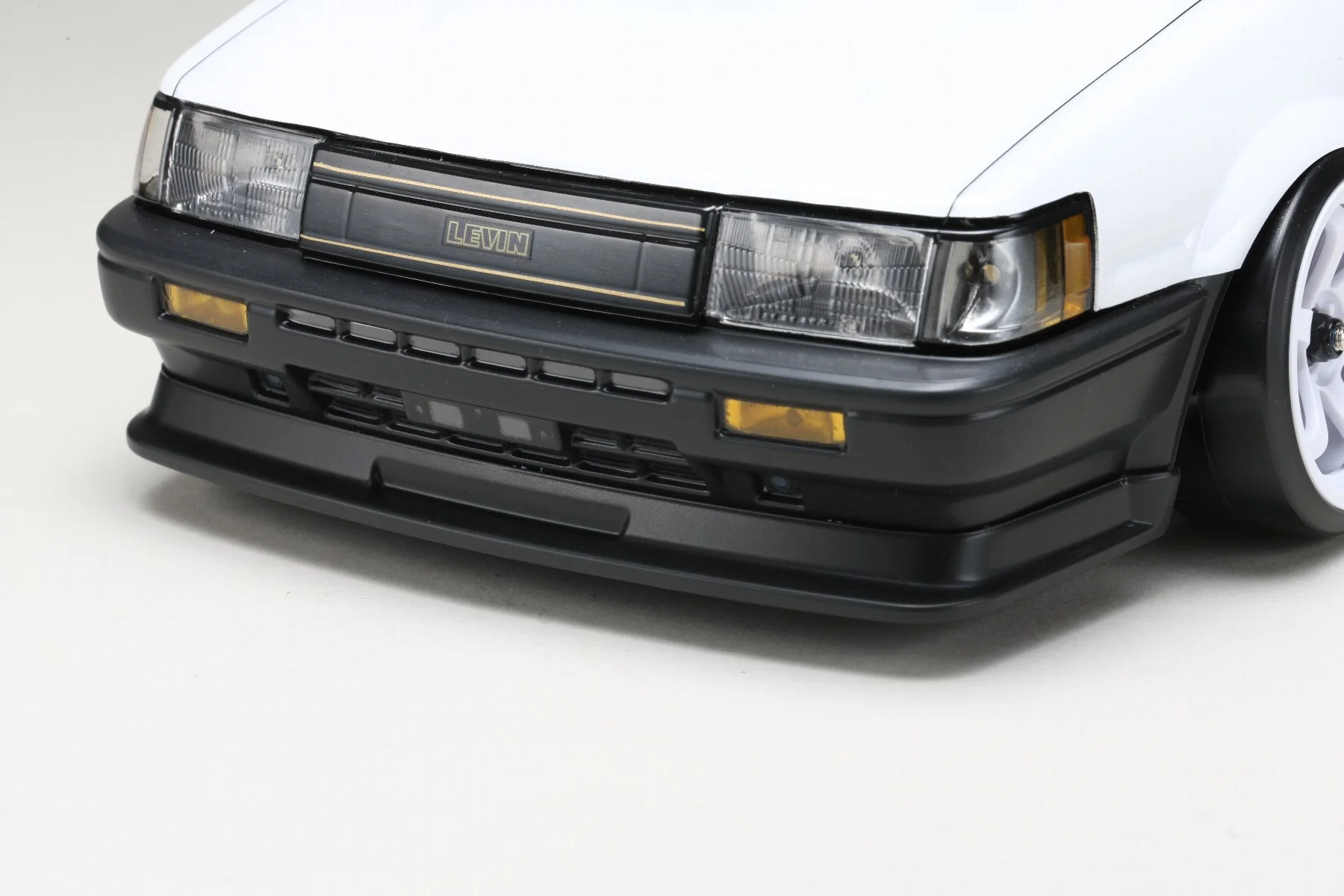 PREORDER: TOYOTA Corolla Levin (AE86) 2Dr Aero Parts Set for SD-AE86L2B [Yokomo] SD-AE86L2P - Image 3