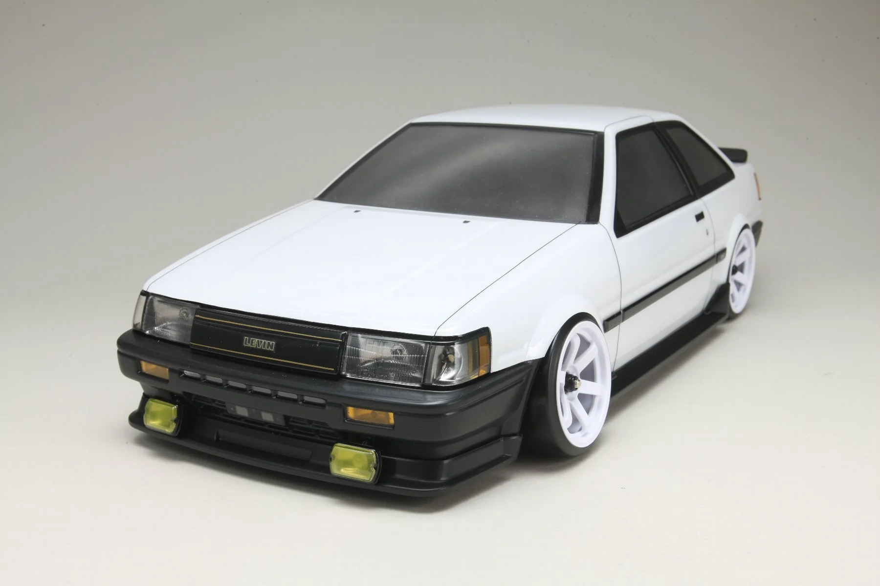 PREORDER: TOYOTA Corolla Levin (AE86) 2Dr Aero Parts Set for SD-AE86L2B [Yokomo] SD-AE86L2P - Image 7
