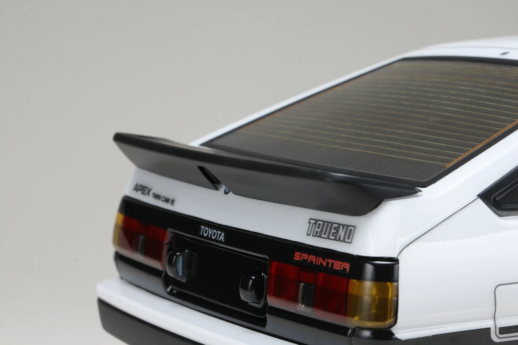 PREORDER: TOYOTA Sprinter Trueno(AE86)3Dr Aero Parts Set for SD-AE86T3B [Yokomo] SD-AE86T3P - Image 7
