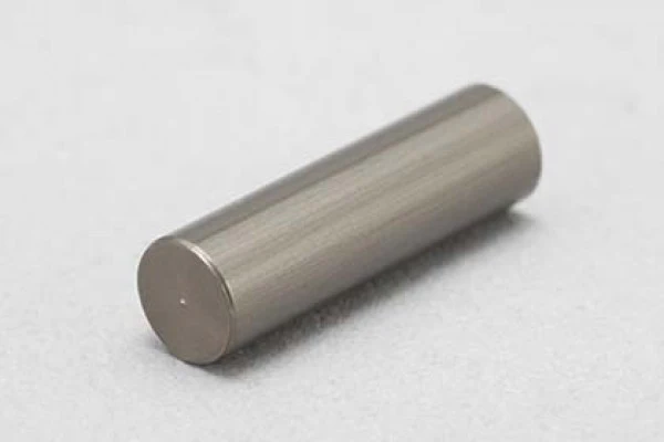YD-2 ALUMINUM IDLER SHAFT for YD2 [Yokomo] Y2-303IAA